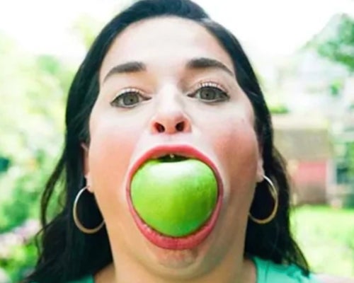 More Info for Comedian Samantha Ramsdell