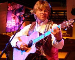TN_JohnDenver.jpg