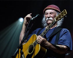 davidcrosby_tn.jpg