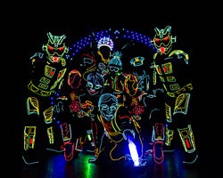 More Info for OFF-BROADAWAY’S ILUMINATE LIGHTS UP THE STAGE